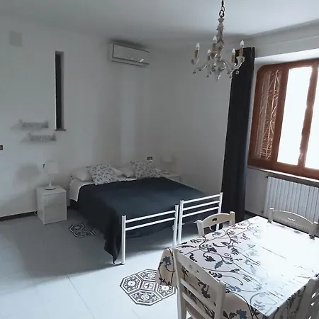 Mary Apartment